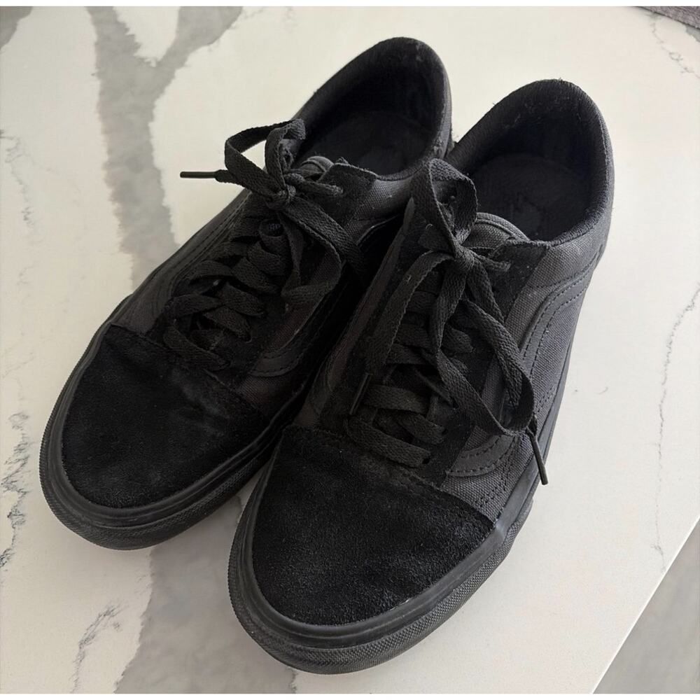 Vans Women's Size 8.5 Black Old Skool Skateboard Laced Up Casual Canvas - Picture 2 of 5